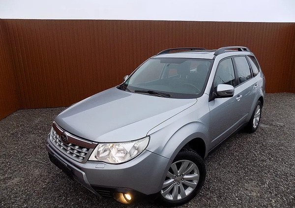 Subaru Forester cena 34900 przebieg: 252000, rok produkcji 2011 z Przysucha małe 497